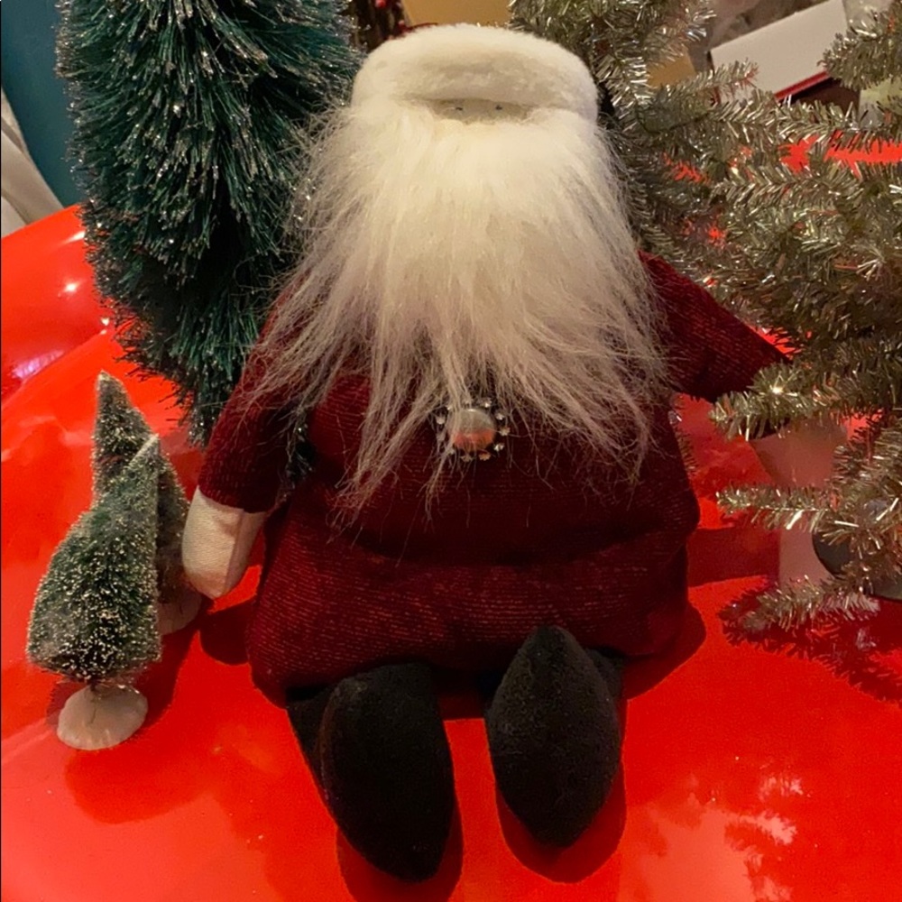 Woof and poof Santa Claus